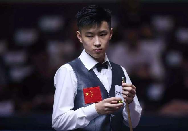 TA：曼联有B费1年选择续约条款，沙特、欧洲一些俱乐部关注他