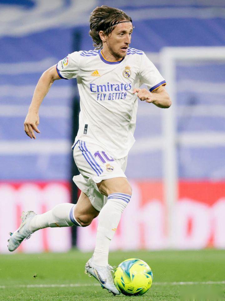 NBA-勇士擒开拓者 杨瀚森遭对手包夹