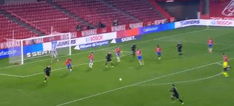 大谷翔平在 2024 年初宣布将其自传部分收益捐献给日本青少年棒球基金