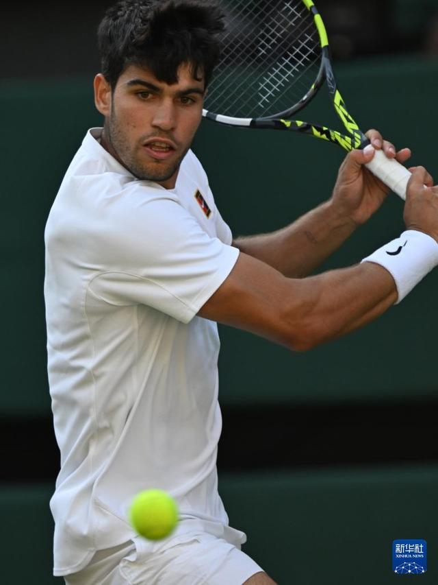 客场铩羽而 客场铩羽而